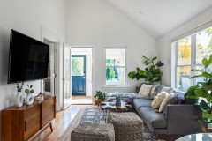 Houzz Tour: A Tired Bungalow is Given a Light and Airy Refresh