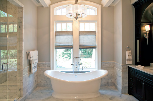 Interiors american-traditional-bathroom