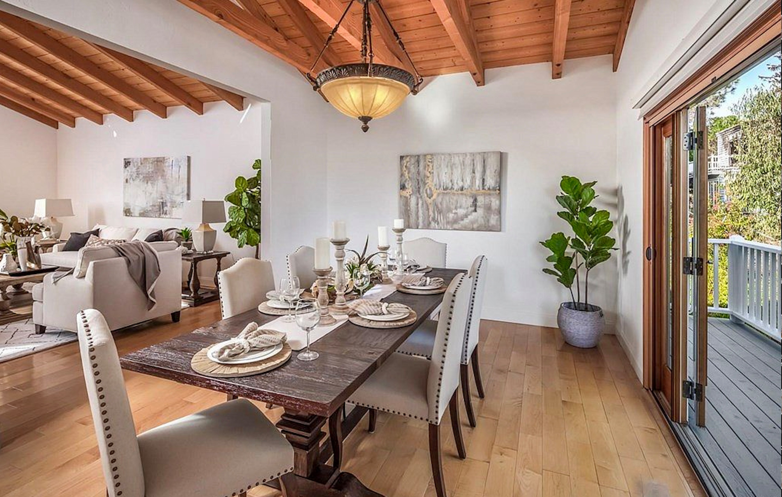 Luxury home staging - Encinitas CA 2020