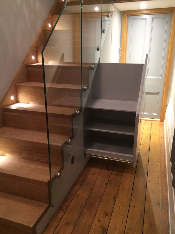 Contemporary staircase in Gloucestershire.