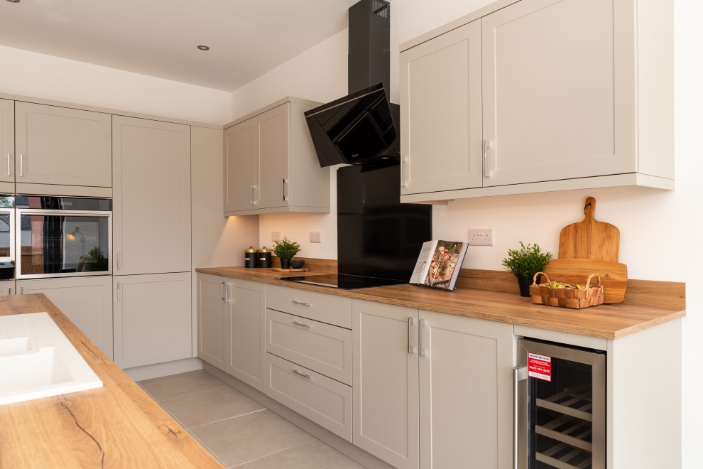 Holly Road - New Build - Stage to Sell