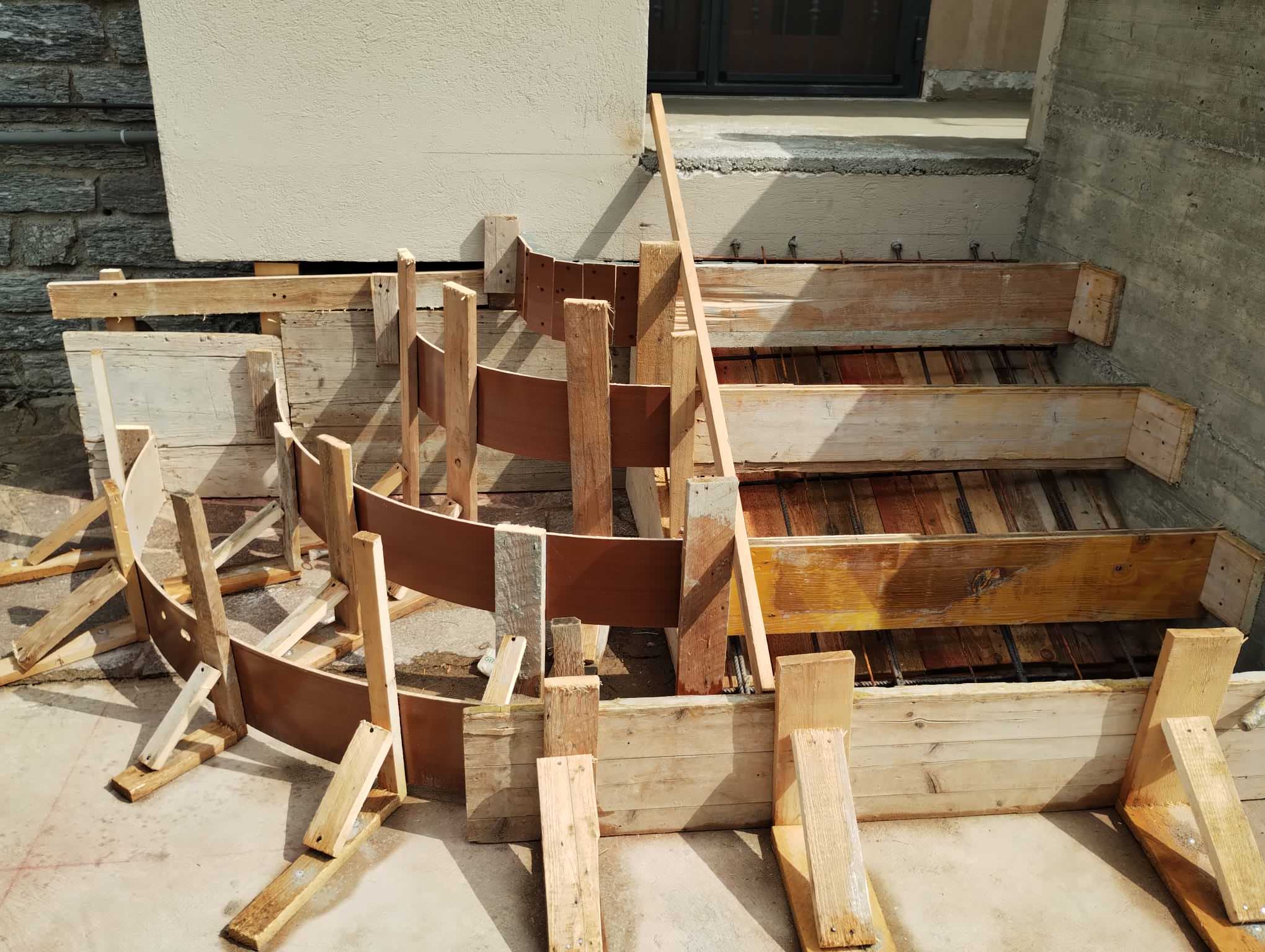 RESTILING DI INGRESSO  PER L'ABITAZIONE !