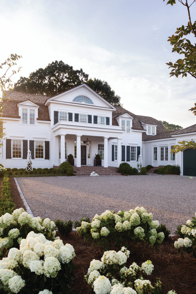 2021 SOUTHERN LIVING IDEA HOUSE - The 2021 Southern Living Idea House is inspiring on multiple levels—from the stunning location in Louisville, Kentucky overlooking the Ohio river, to the design-driven home that marries European countryside vibes with a timeless aesthetic. Dubbed the “forever home,” the concept was to design for all stages of life, with thoughtful spaces that meet the ever-evolving needs of families today.

The 5,545-square-foot, Colonial Greek Revival Cottage-style home is located in The Breakers at Prospect community and is the collective effort of many. While it may have formerly been a trend to embrace open layout living spaces, following the pandemic families are seeking spaces in the home that feel separated, to allow for privacy. Rooms with clear intentions allow more options for areas in which to spend time, depending on your mood, and this home perfectly balances livable and lively ideas.

Marvin products were chosen for this project to maximize the use of natural light, allow airflow from outdoors to indoors, and provide expansive views that overlook the Ohio River.

MARVIN PRODUCTS USED:
Marvin Awaken Skylight
Marvin Ultimate Casement Window
Marvin Ultimate Double Hung G2 Window
Marvin Ultimate Picture Window
Marvin Ultimate Direct Glaze Round Top Window
Marvin Ultimate Swinging French Door G2

BUILDER: Jason Black and Jimmy King of Artisan Signature Homes
ARCHITECT: Brandon Ingram of C. Brandon Ingram Design
INTERIOR DESIGNER: Sarah Bartholomew, Sarah Bartholomew Design
LANDSCAPE ARCHITECT: Josh Myers of Myers & Co. Landscape Architecture
PHOTOGRAPHY: Laurey W. Glenn, Marta Xochilt Perez, and Kriech-Higdon Photography for Southern Living