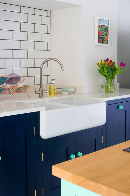 The Colourful Fun Shaker Kitchen eklektisk-koekken