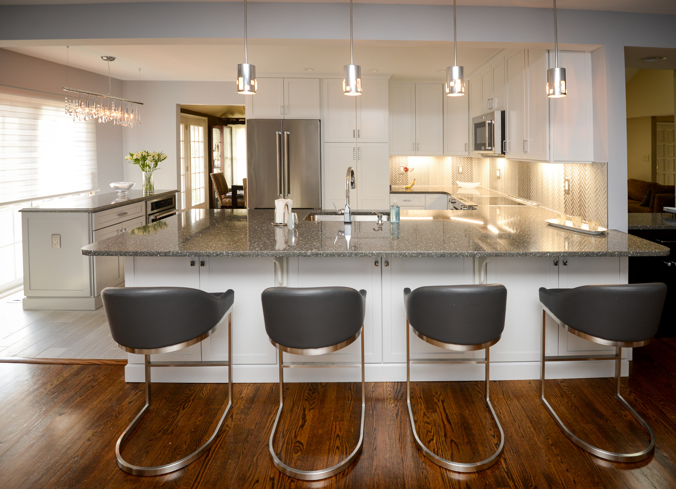 White/Grey Kitchen Rennovation