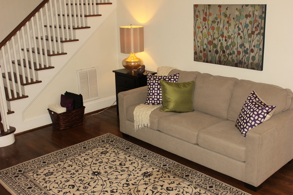 Home design - transitional home design idea