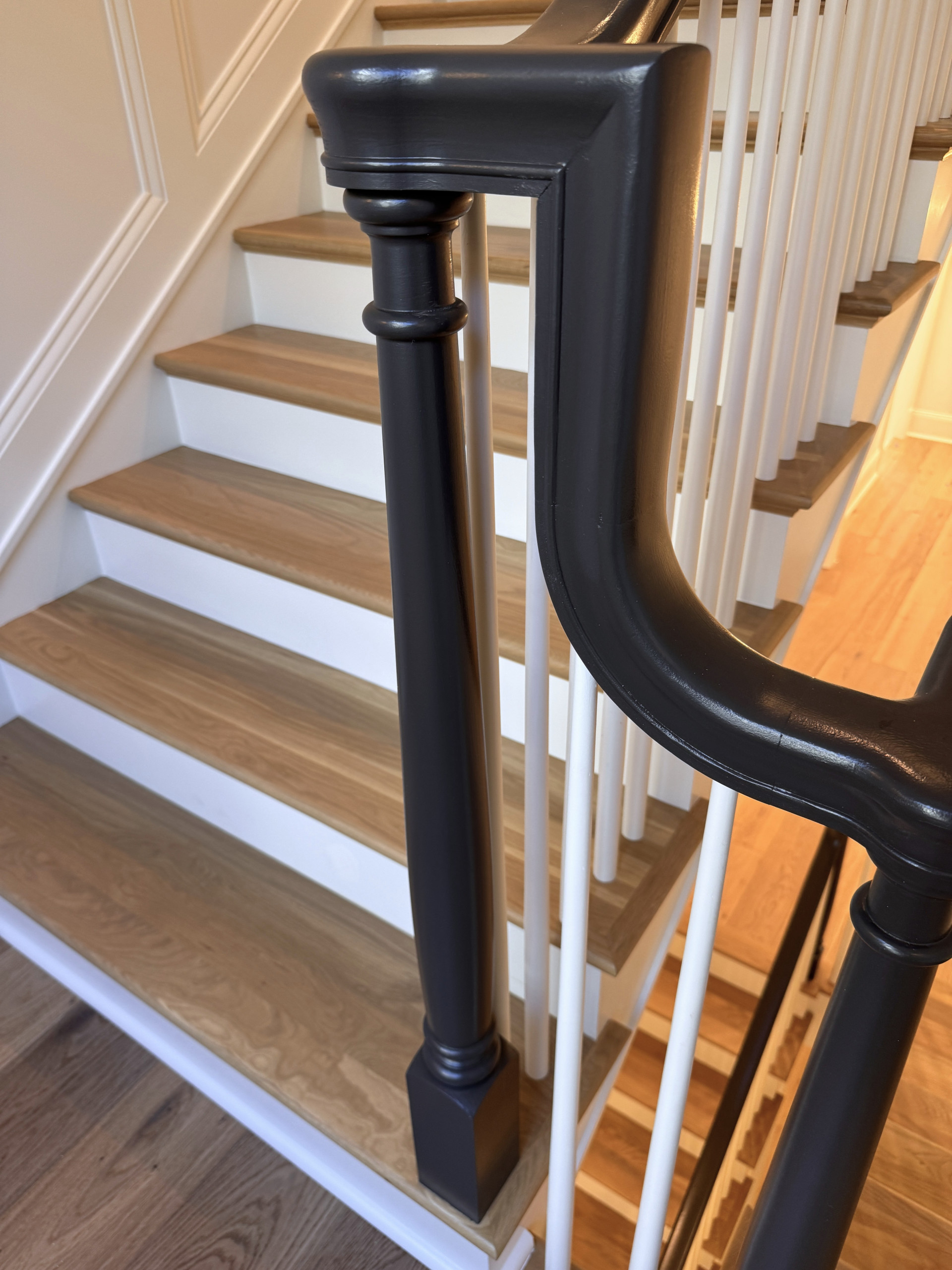 Project #160 | Traditional Box Stair with Gooseneck Handrail