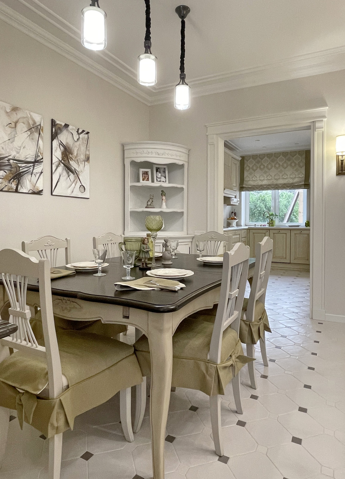 Колониальный фасон