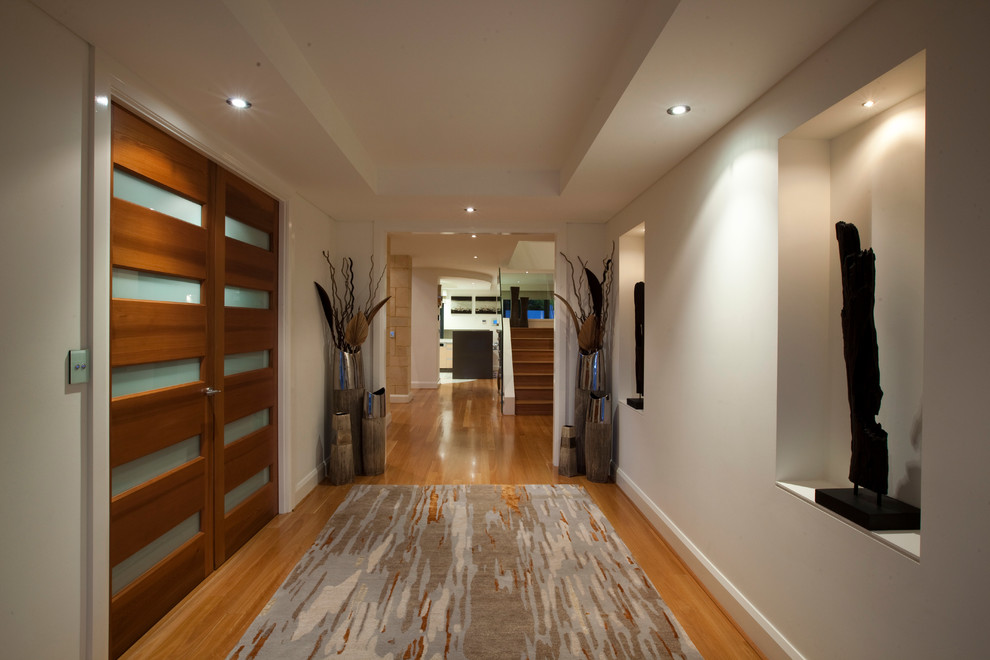 This is an example of a transitional entryway in Perth.
