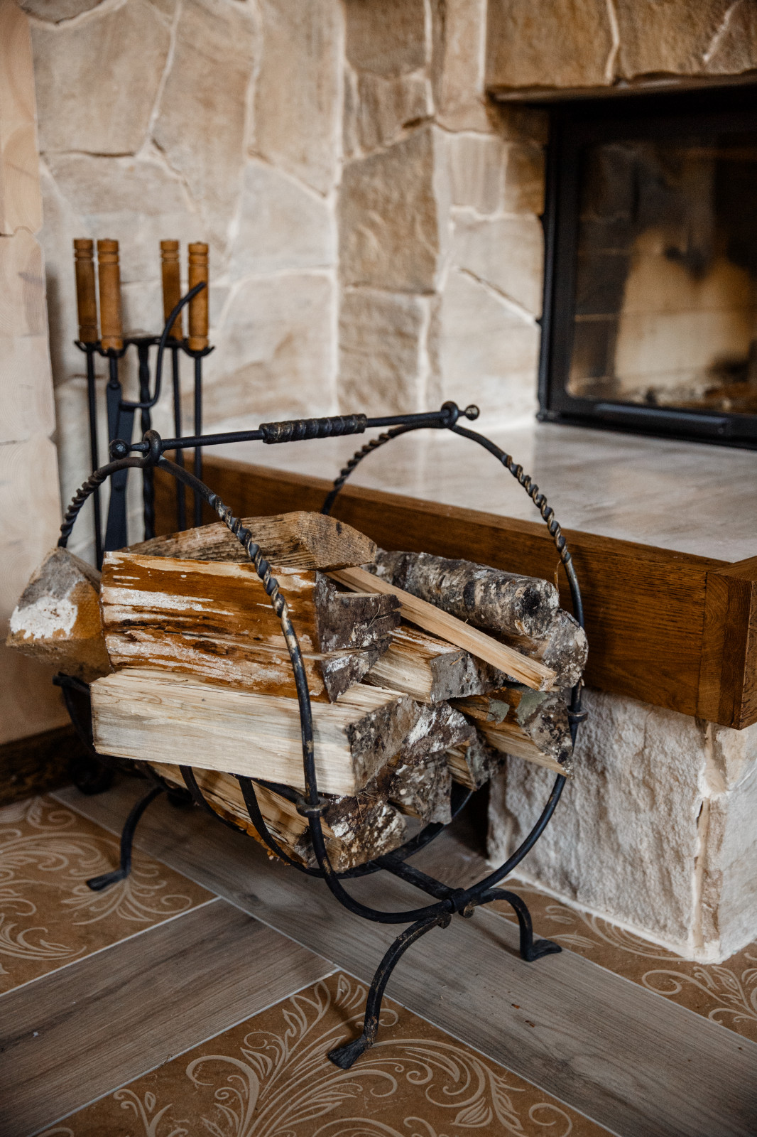 На окраине........