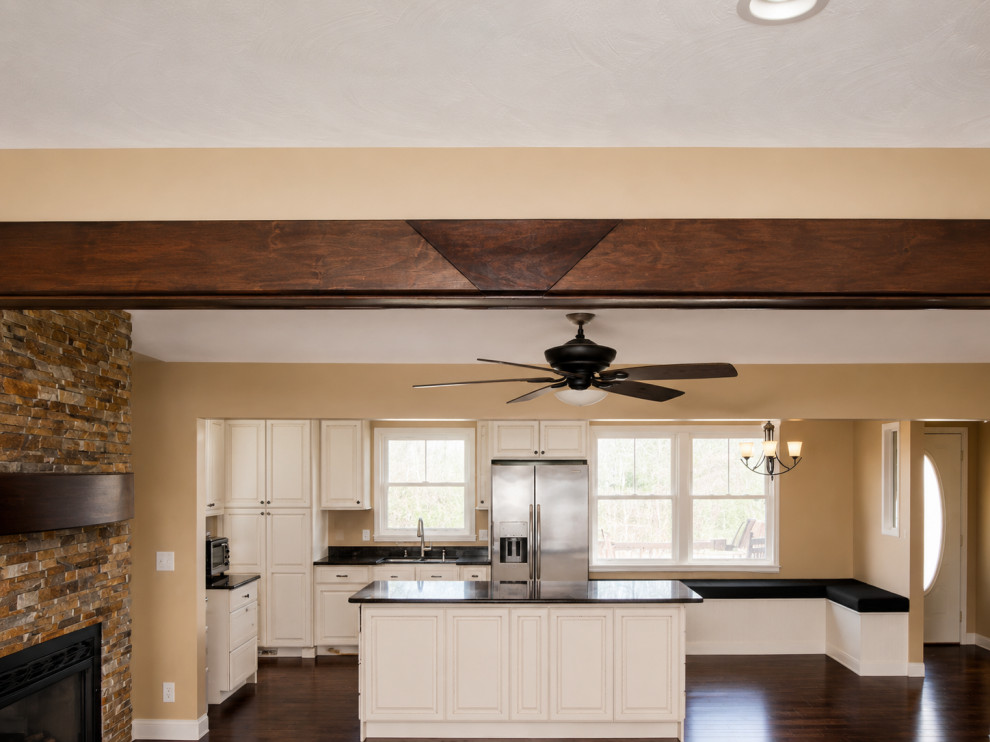 Vandercook - Lake House Renovation, Kitchen, Dining/Family Room & Master Bath