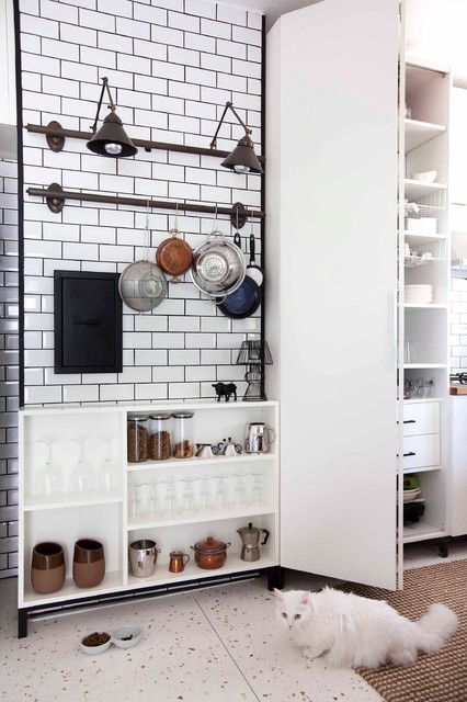 ETILER APARTMENT industrial-kitchen