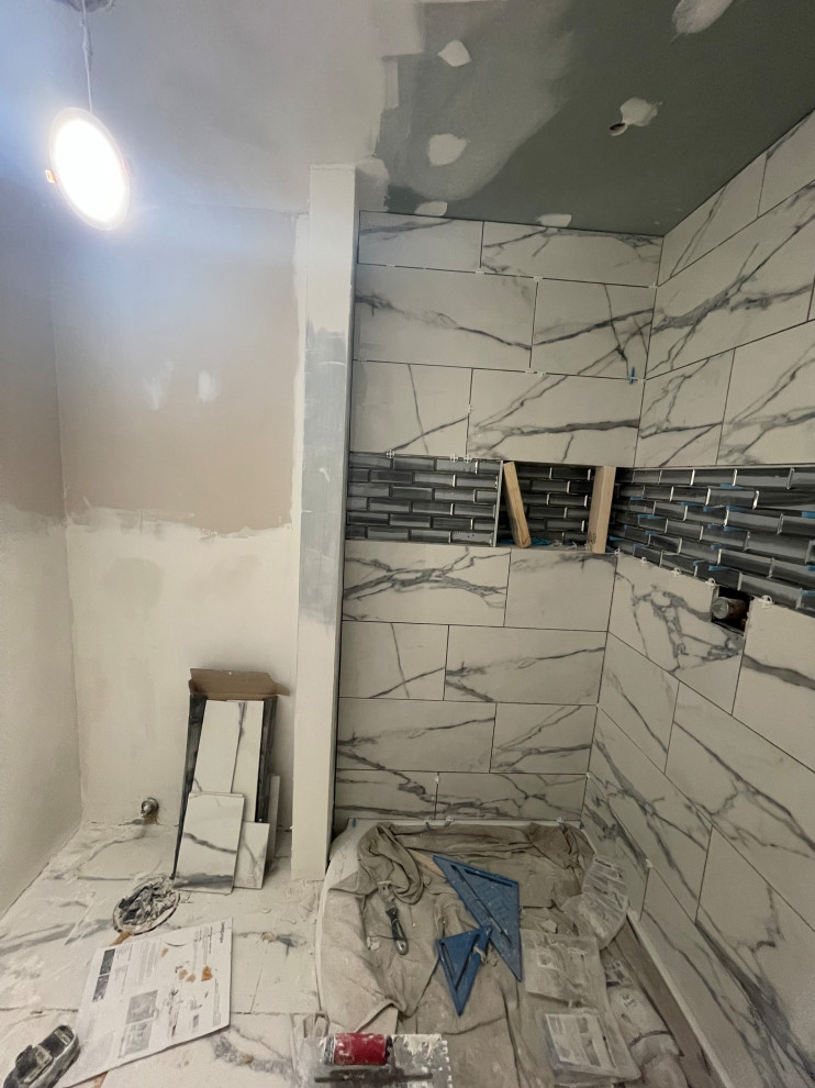 WEST HARTFORD GUEST BATHROOM REMODELING