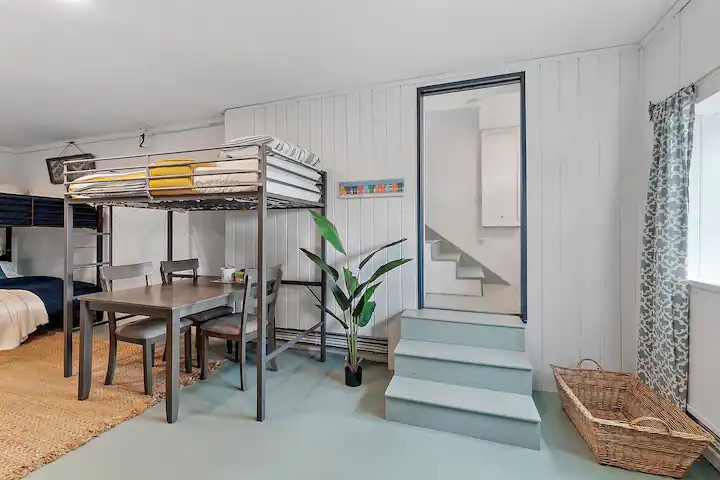 Newburyport MA - AirBnB