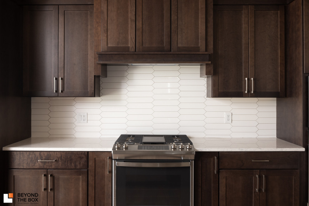 Kitchen - modern kitchen idea