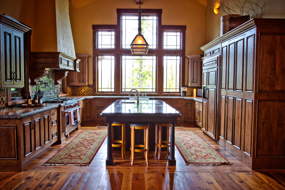 Kitchen - rustic kitchen idea