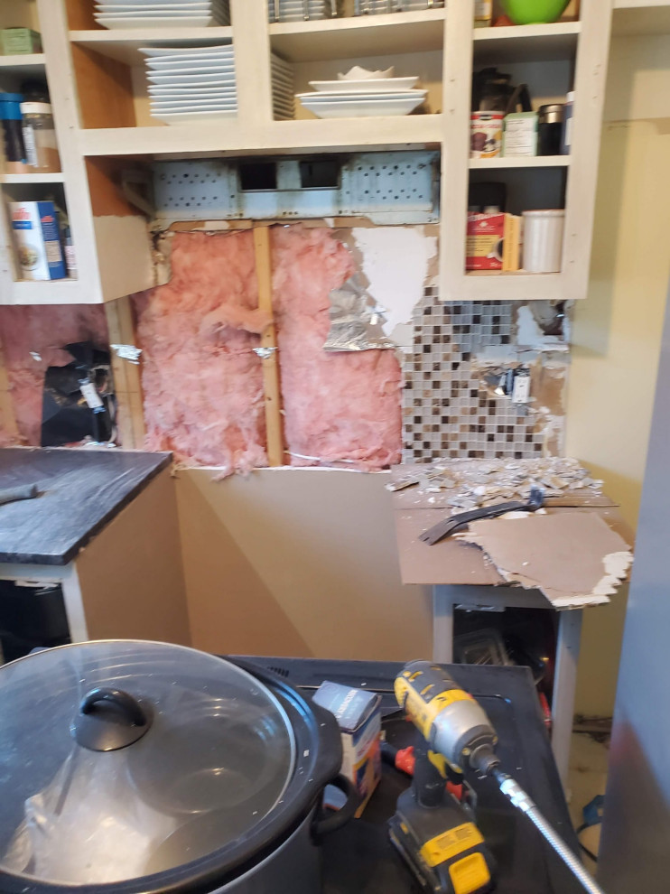 Kitchen Backsplash