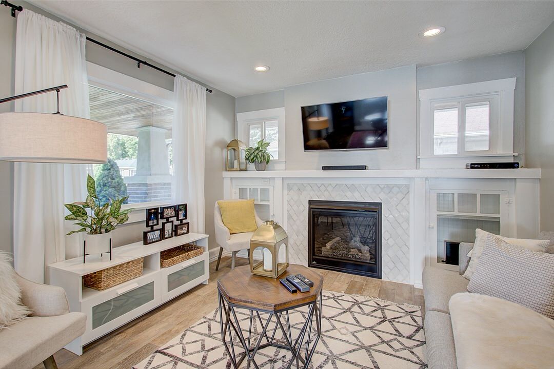 Living Room Projects