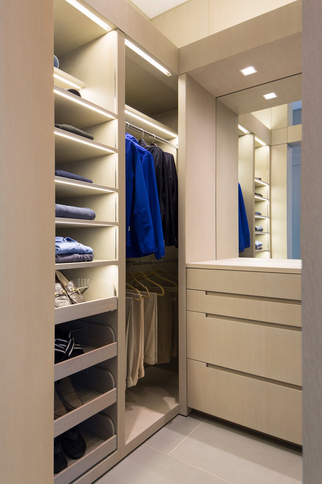 Design ideas for a beach style gender-neutral storage and wardrobe in DC Metro.