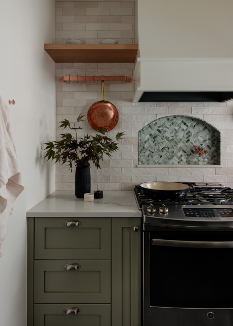 Compact Cottage Kitchen french-country-kitchen