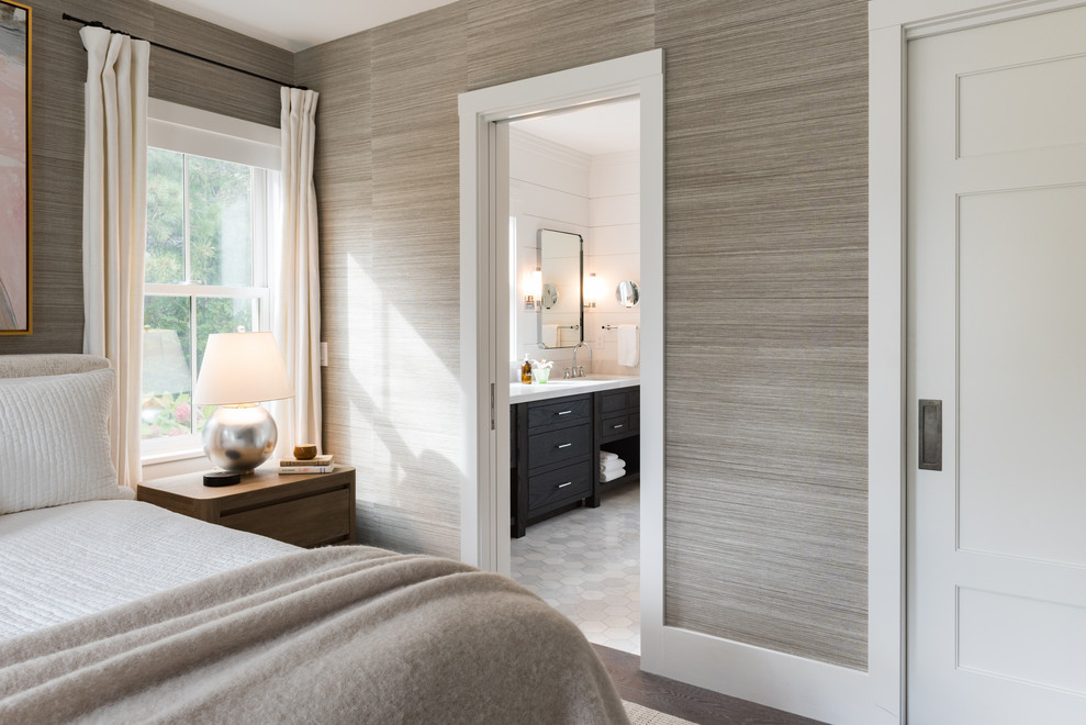Bedroom - modern bedroom idea