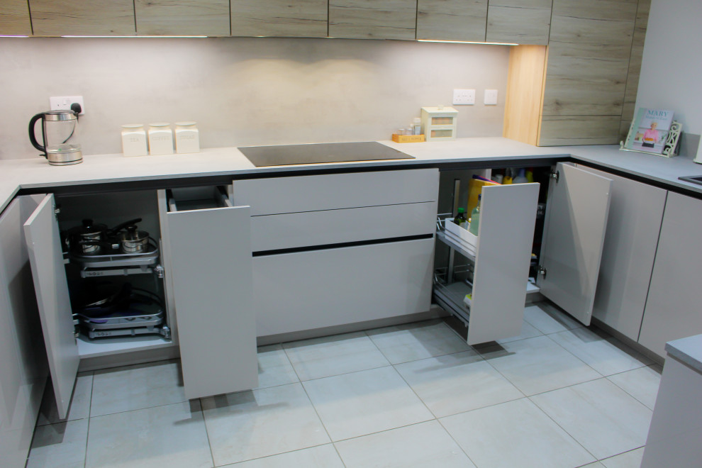 Focus Ultra High Gloss Sand with Sanremo Accent