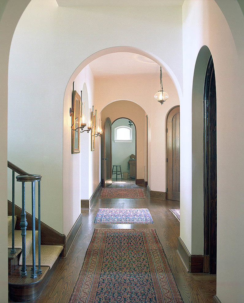 Photo of a contemporary hallway in Atlanta.