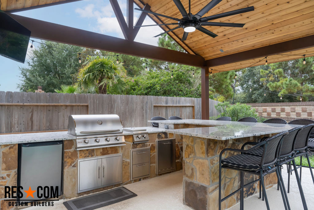 Outdoor addition - Oakton Springs