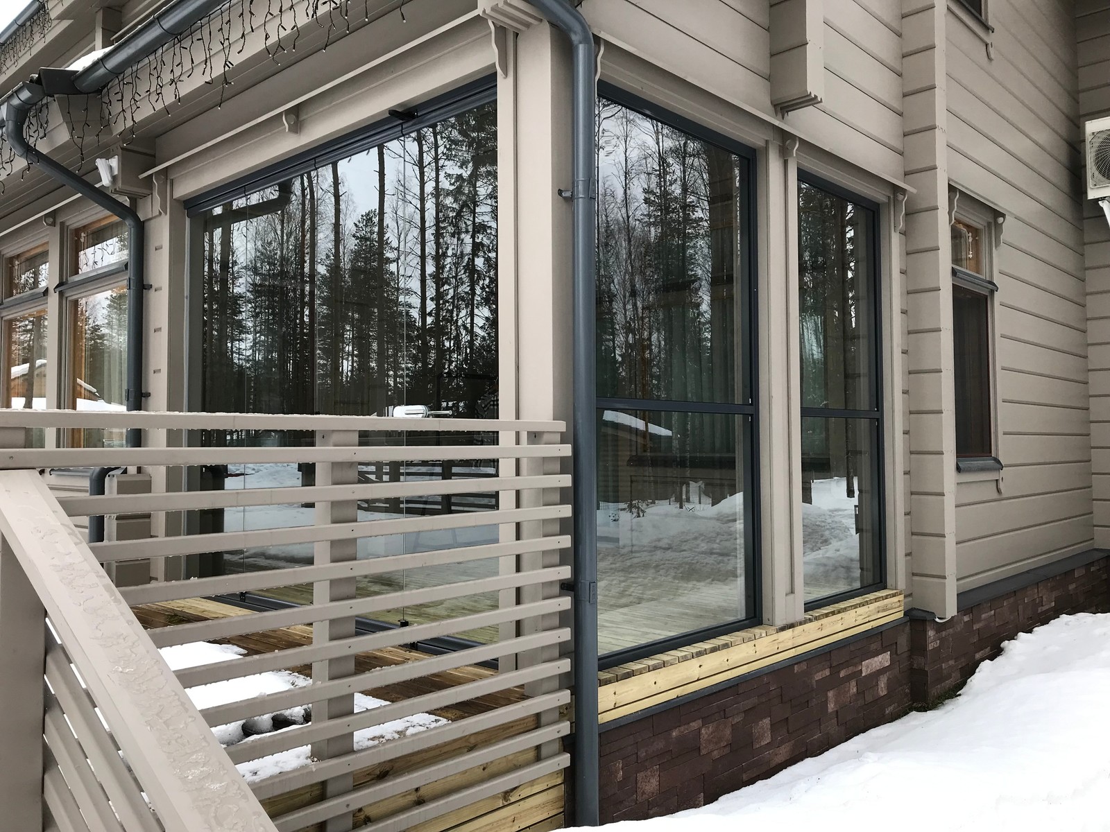 Финское остекление дома HONKA