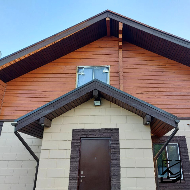 Покраска дома лессирующим септиком