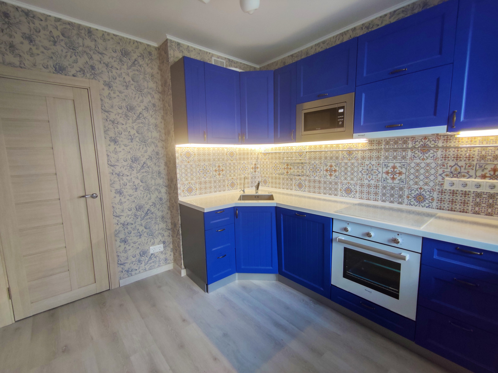 Эконом ремонт кухни