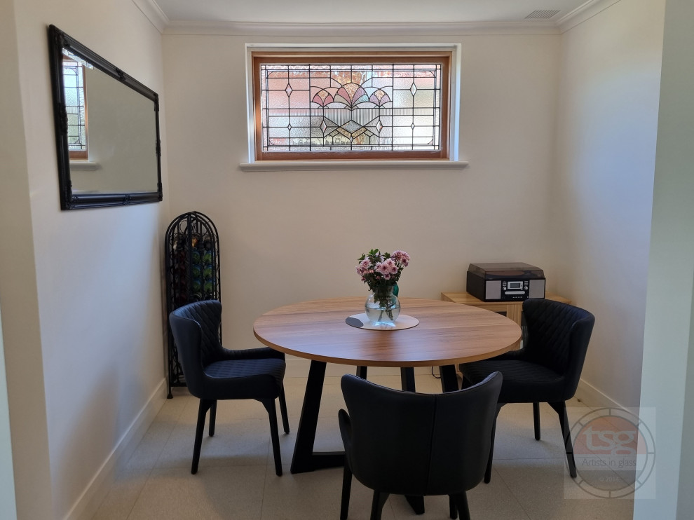 This is an example of a traditional dining room in Perth.