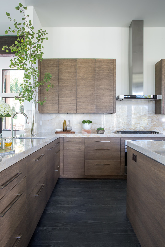 Example of a trendy kitchen design in Salt Lake City