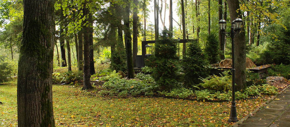 Проект лесного участка с искусственным водоемом в стиле Лофт.