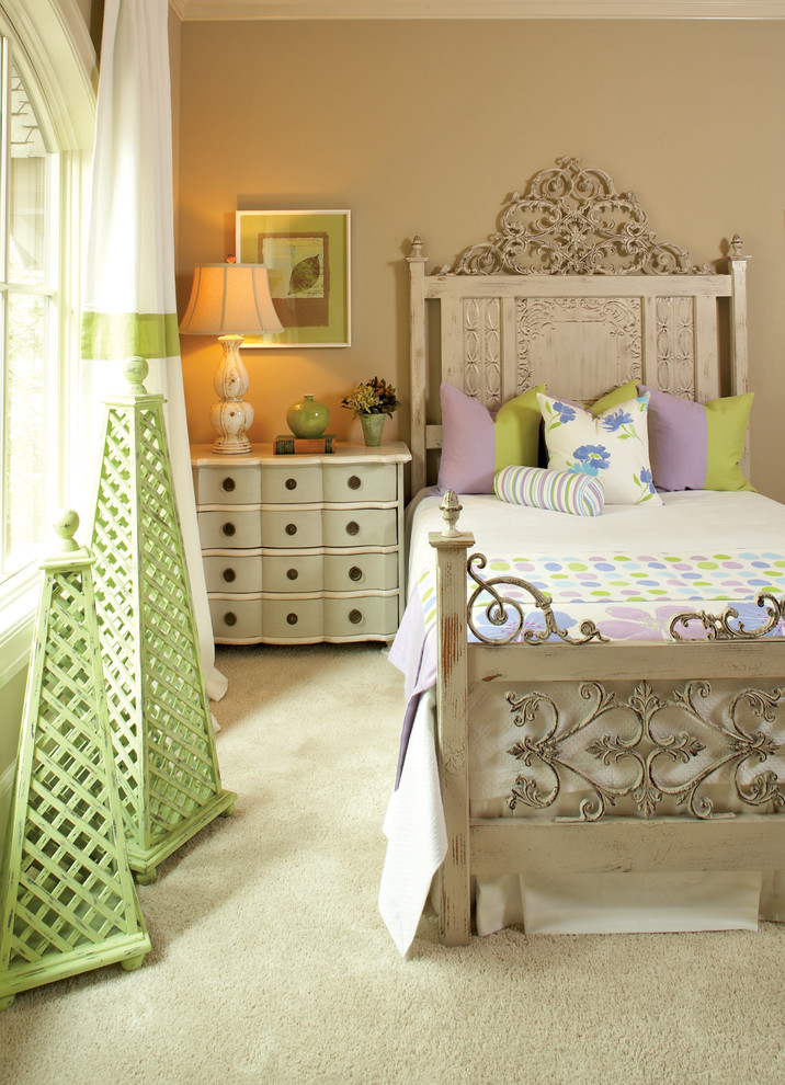 Inspiration for a mid-sized traditional guest bedroom in Atlanta with beige walls, carpet and beige floor.