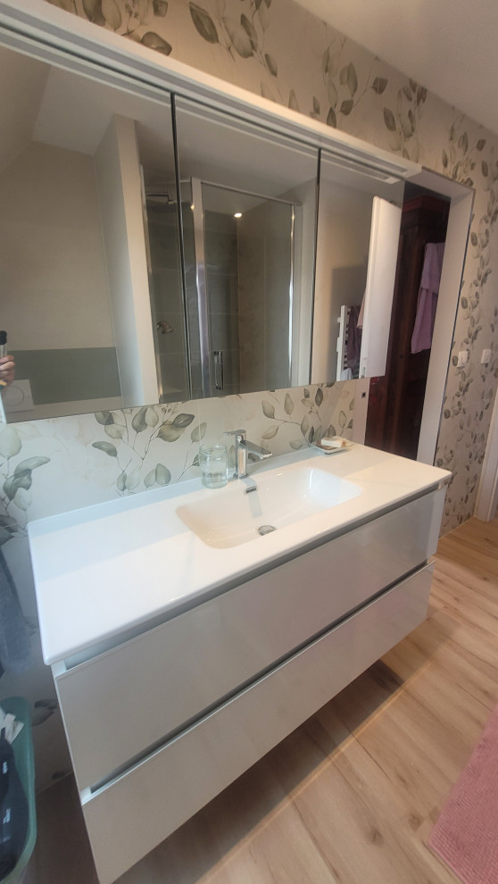 APPARTEMENT SOUS COMBLE