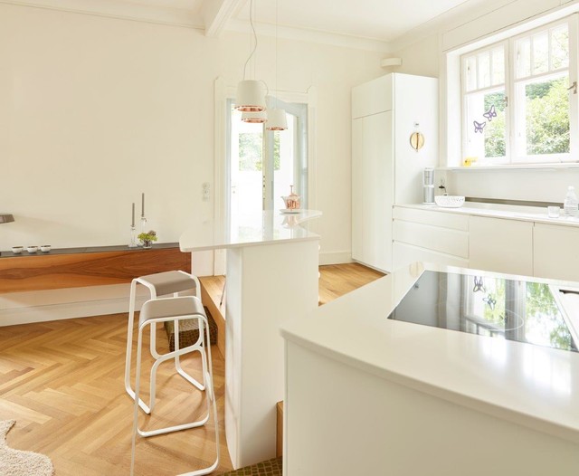 Altbau - All in White middelhavsstil-koekken