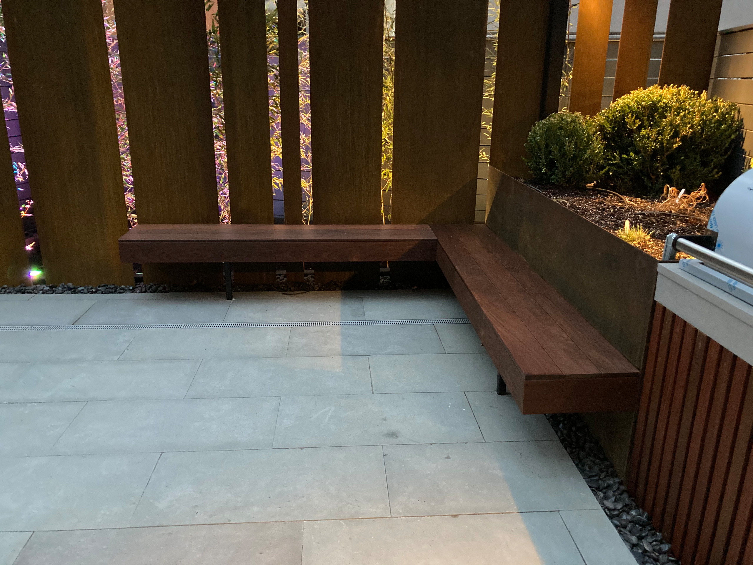 Brooklyn Angled Garden