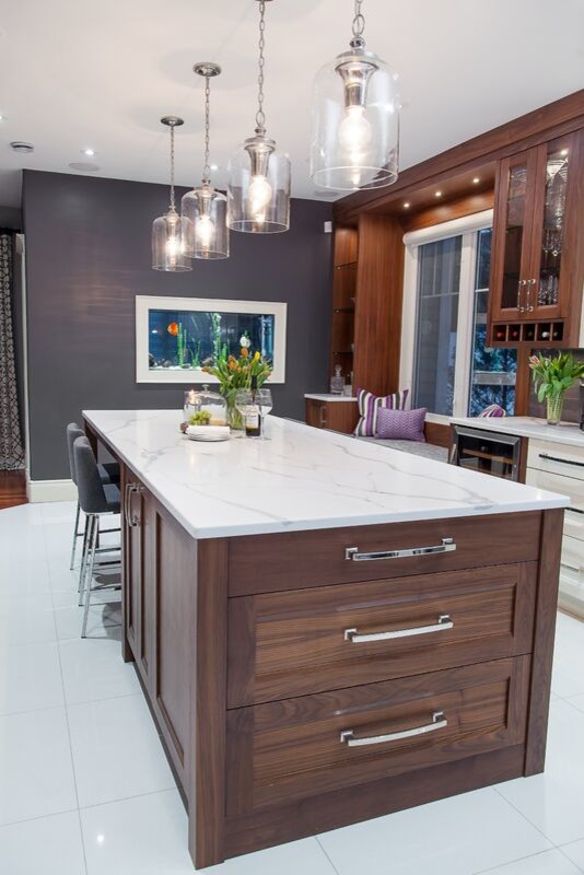 Kitchen - transitional kitchen idea
