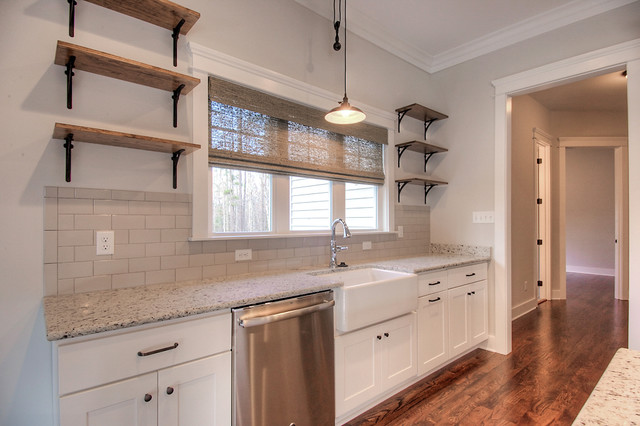 WILLOWMORE II kitchen