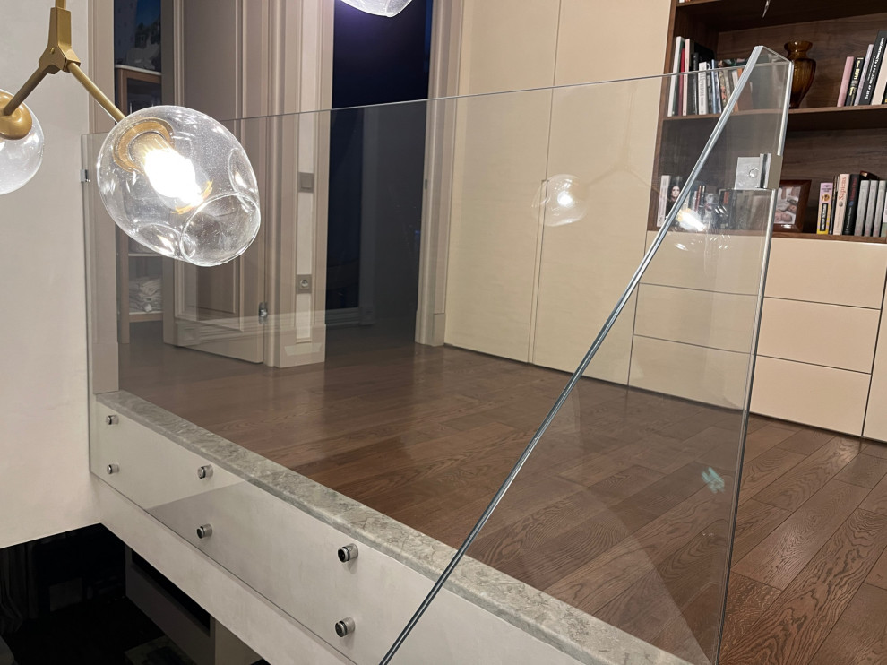 Стеклянные ограждения на лестницу