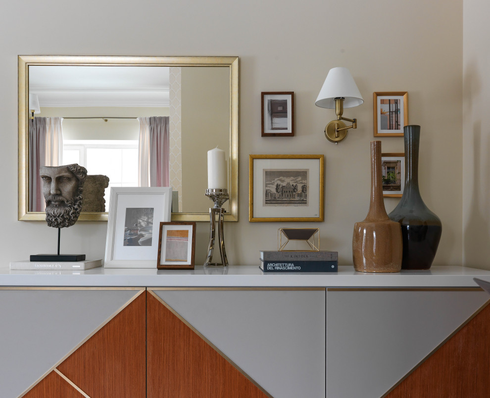 Двухэтажный коттедж в черте Москвы