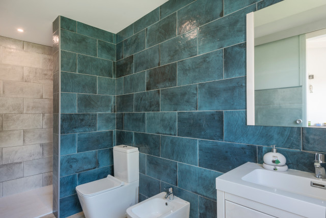 BA&Ntilde;O- Mediterr&aacute;neo modern-badezimmer