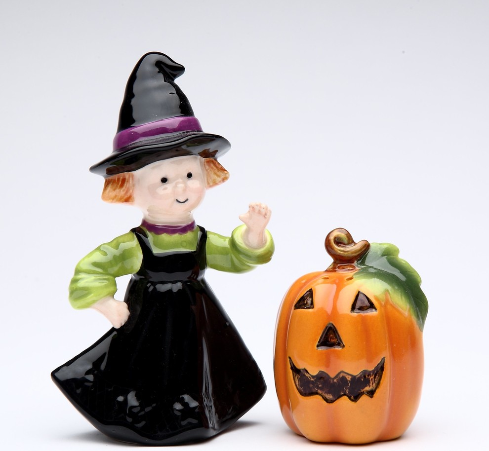 4 Inch Pumpkin and Witch Halloween Set of Salt and Pepper Shakers