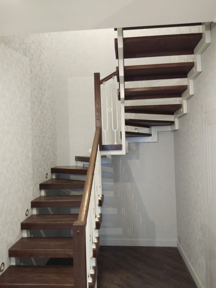 Лестница на металле