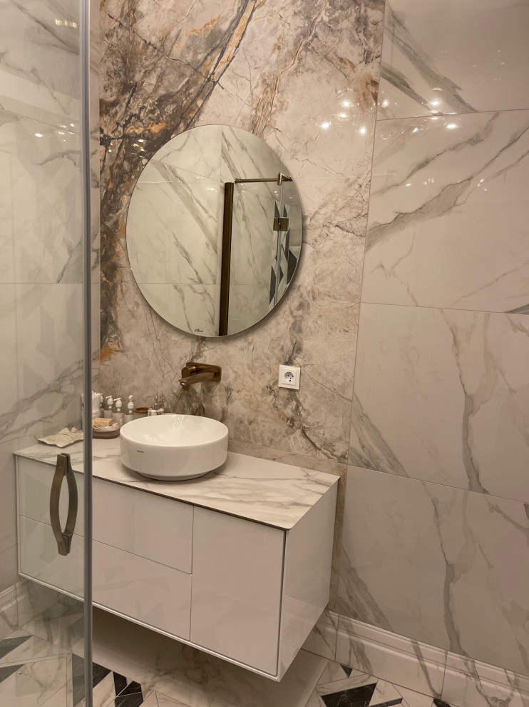 Санузлы в жилом доме на побережье, г, Геленджик