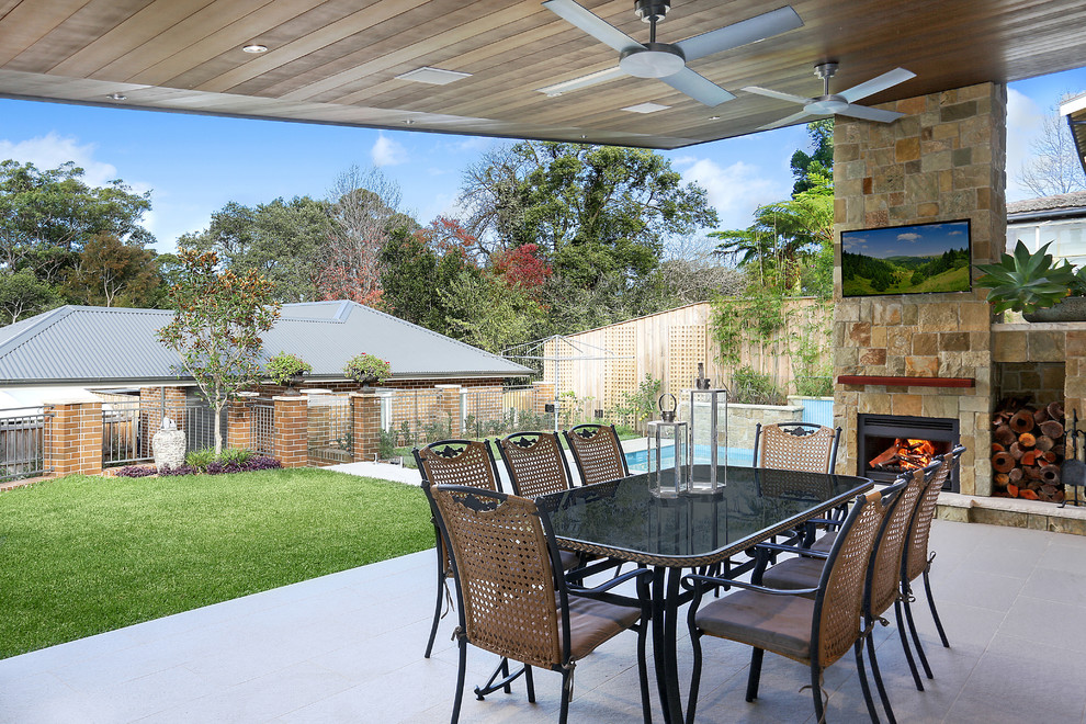 This is an example of a mid-sized traditional patio in Sydney.