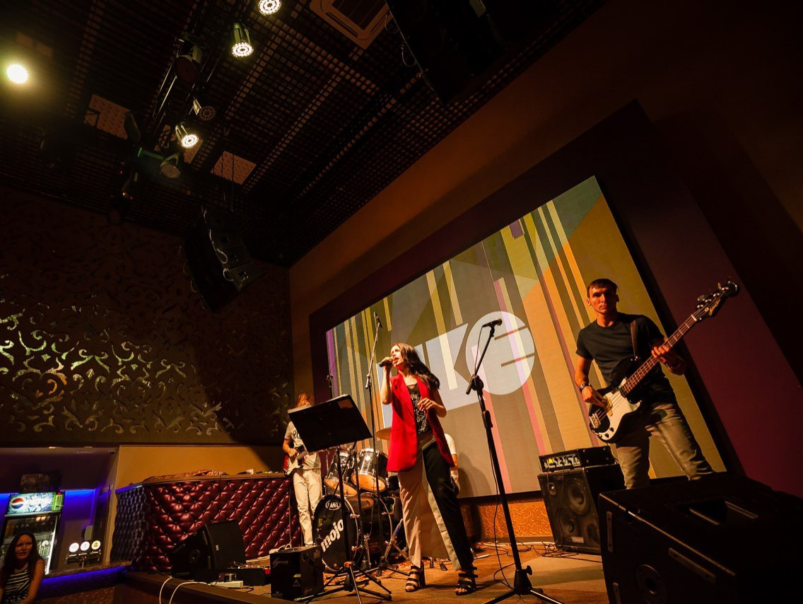 LIKE Resto-Club & Lounge