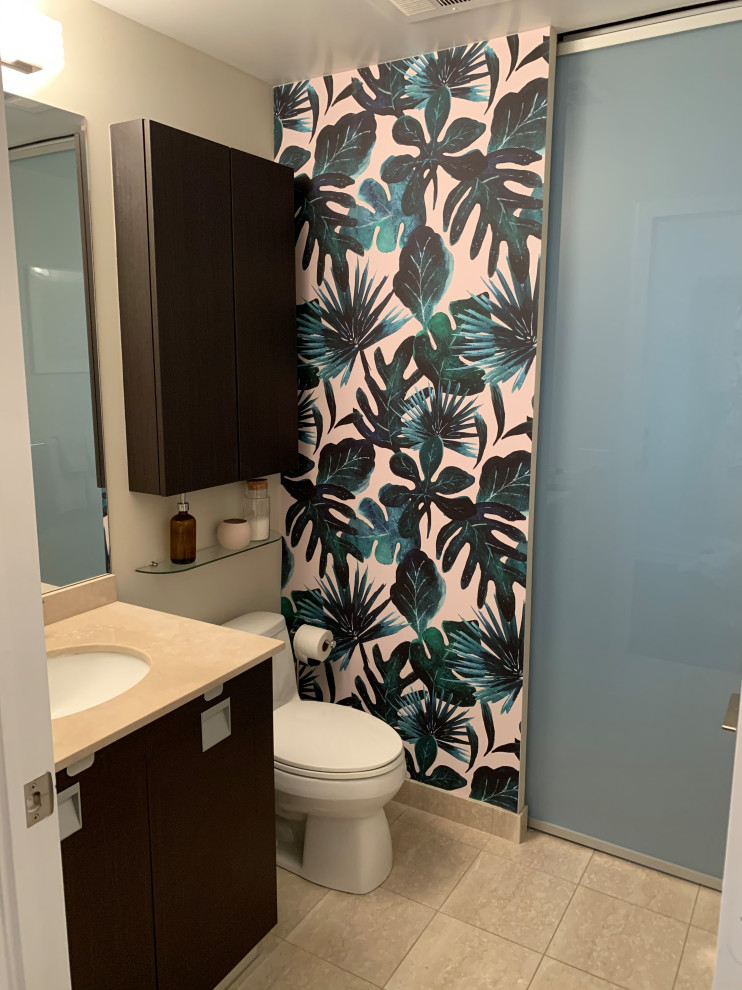 Paint for windowless bathroom