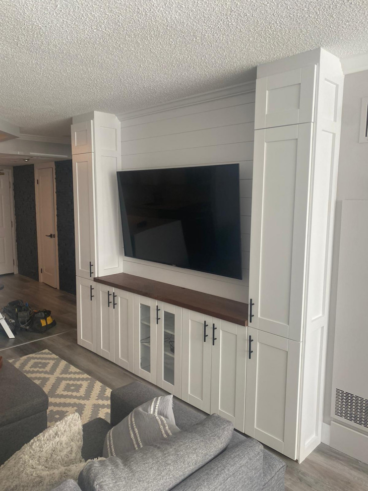 Accent Walls and Built-Ins